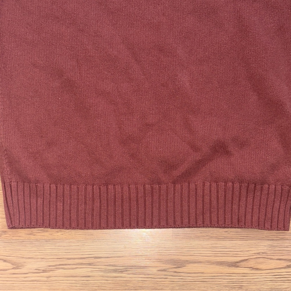 GAP Women's Rust Crewneck Sweater - Picture 3 of 9